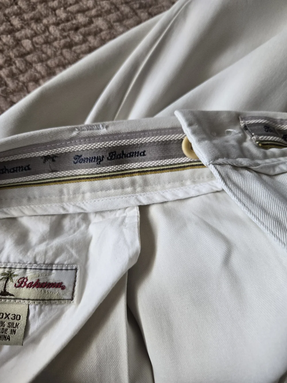 Tommy Bahama 40x30 100% Silk Ivory Pleated Pants